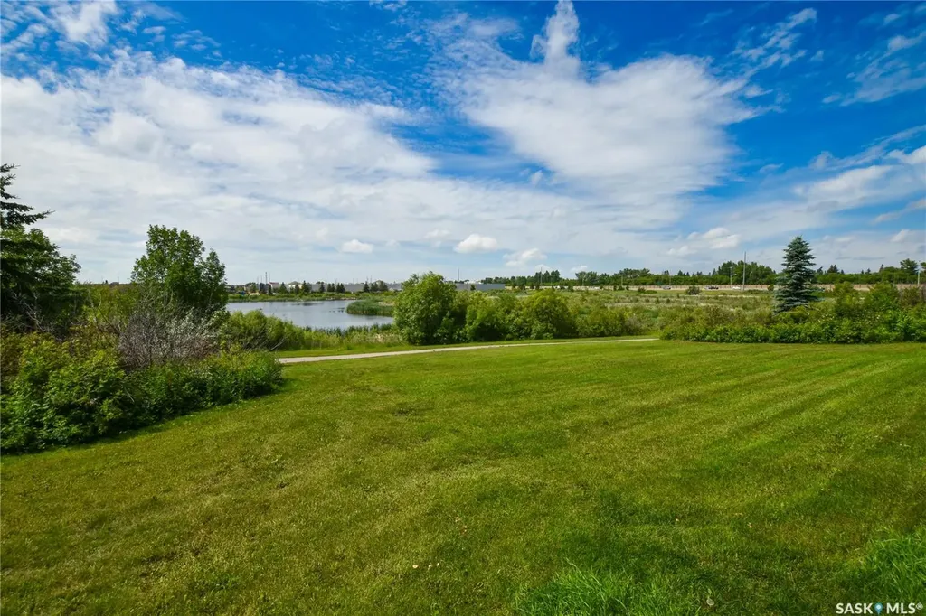 105 Willis Crescent Saskatoon SK S7T 0Z3