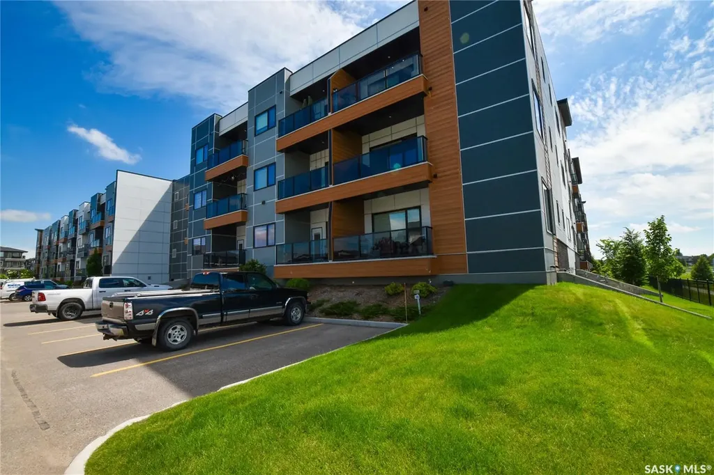 105 Willis Crescent Saskatoon SK S7T 0Z3
