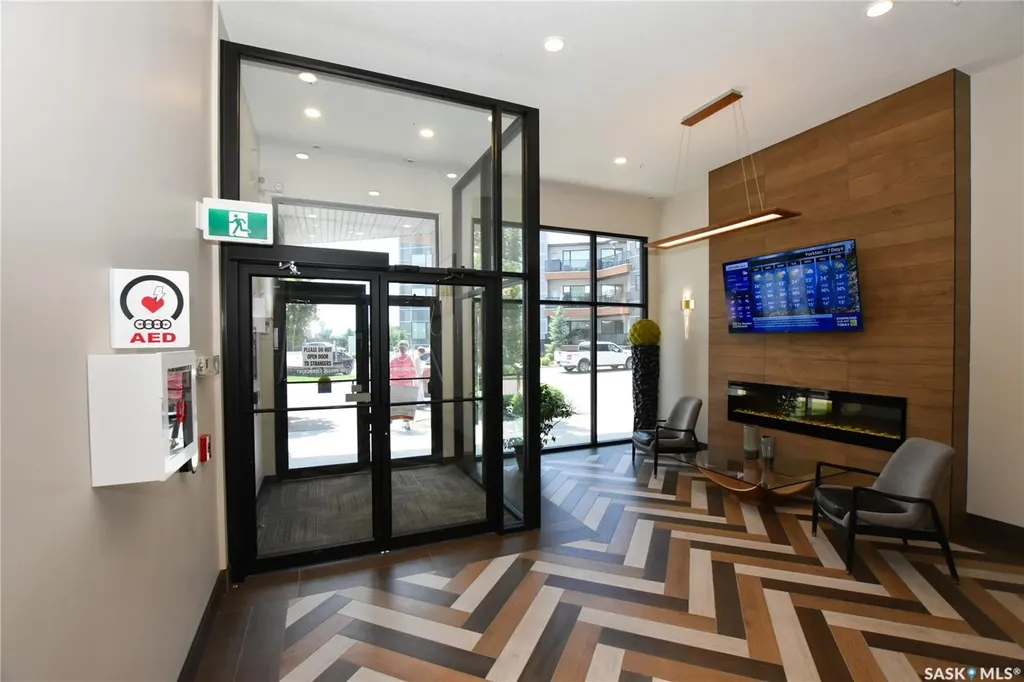 105 Willis Crescent Saskatoon SK S7T 0Z3