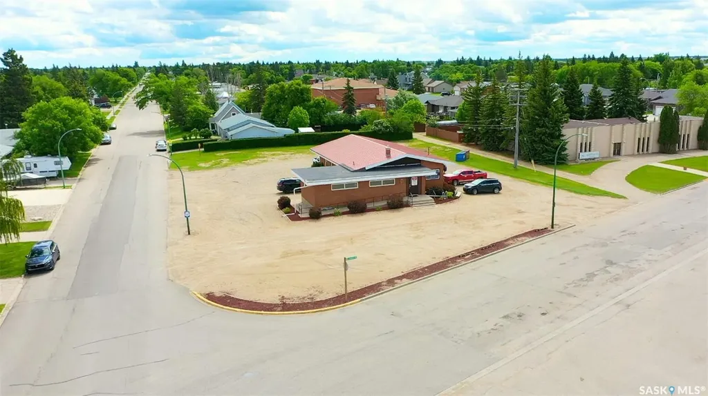 751 7th Avenue W Melville SK S0A 2P0