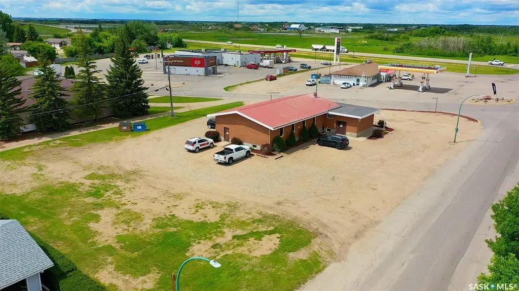 751 7th Avenue W Melville SK S0A 2P0