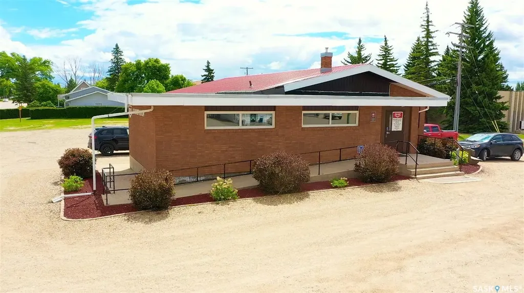 751 7th Avenue W Melville SK S0A 2P0