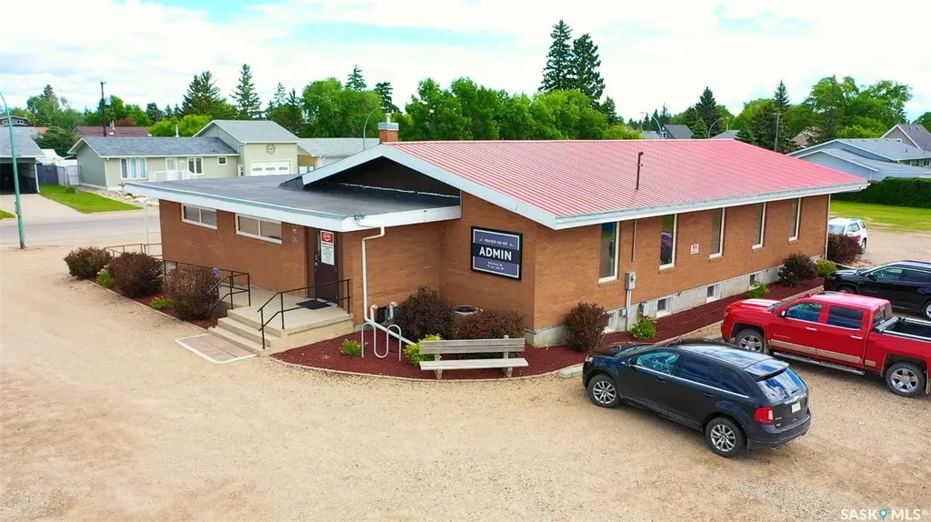 751 7th Avenue W Melville SK S0A 2P0