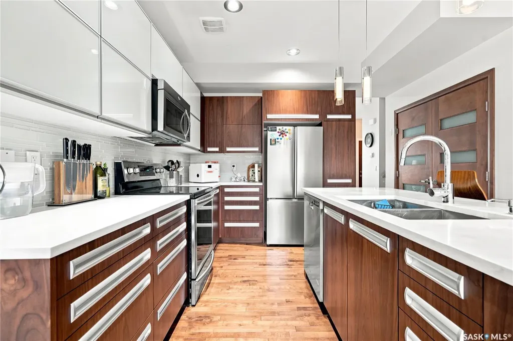 151 Tweed Lane Saskatoon SK S7V 0K1