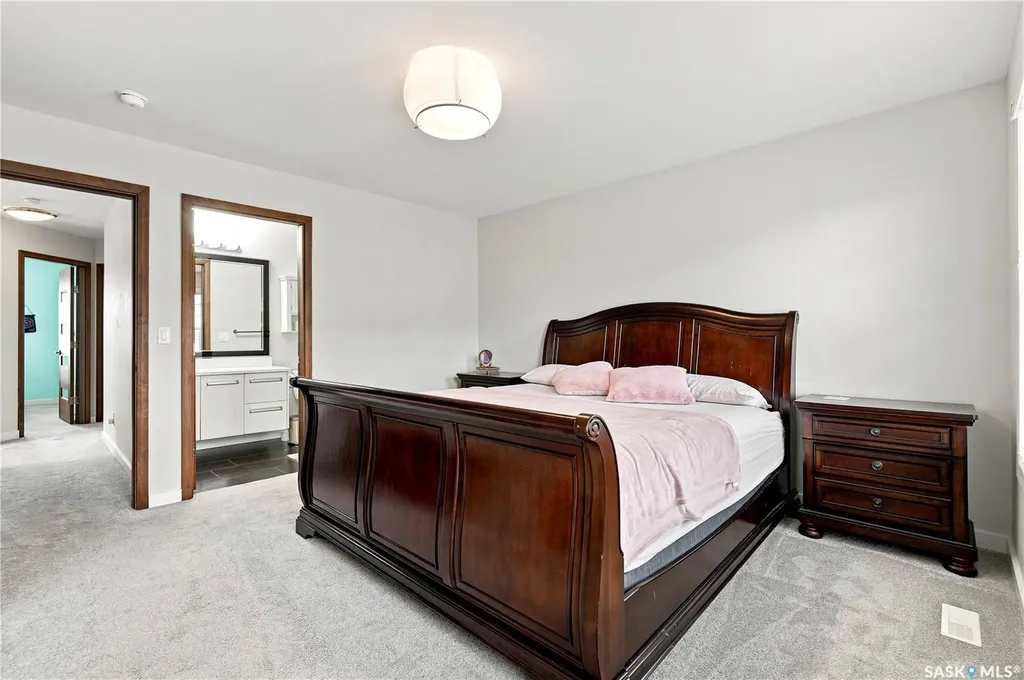 151 Tweed Lane Saskatoon SK S7V 0K1