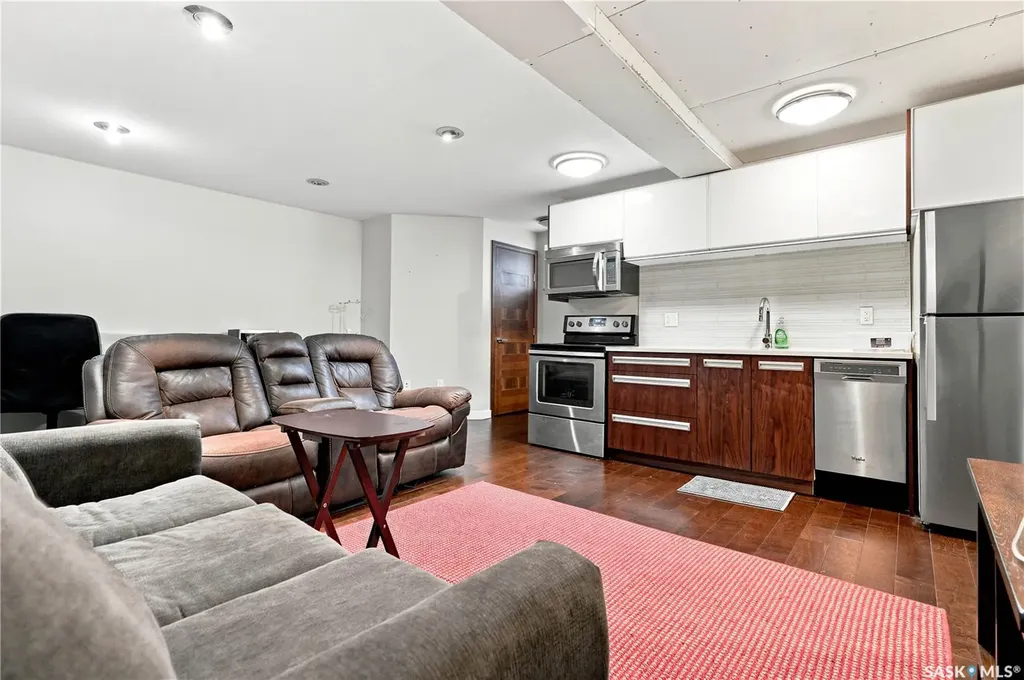 151 Tweed Lane Saskatoon SK S7V 0K1