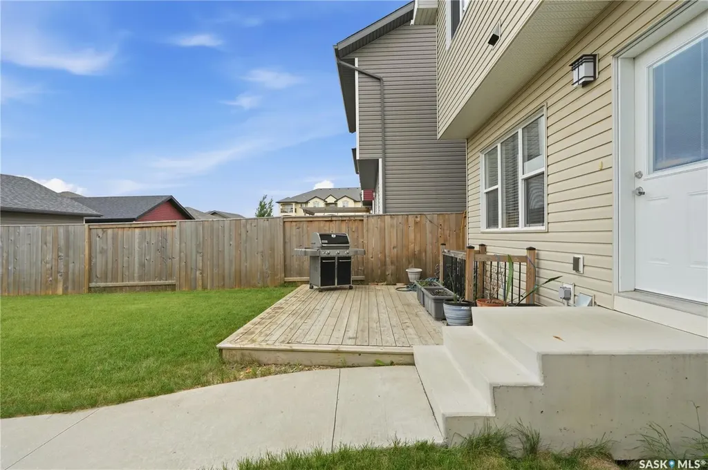 151 Tweed Lane Saskatoon SK S7V 0K1