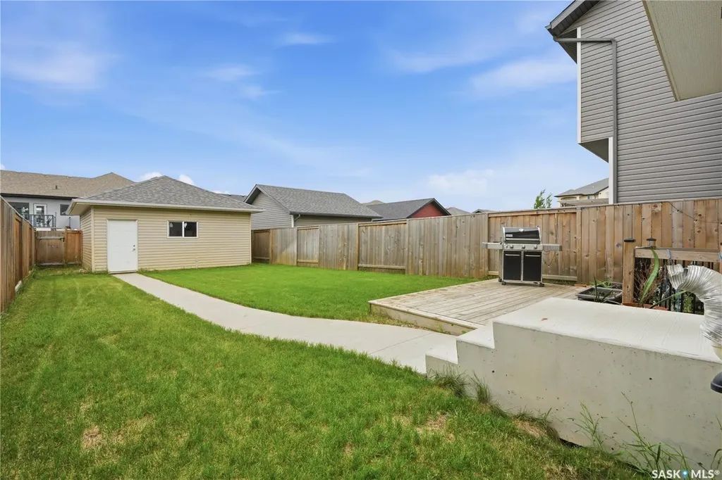 151 Tweed Lane Saskatoon SK S7V 0K1