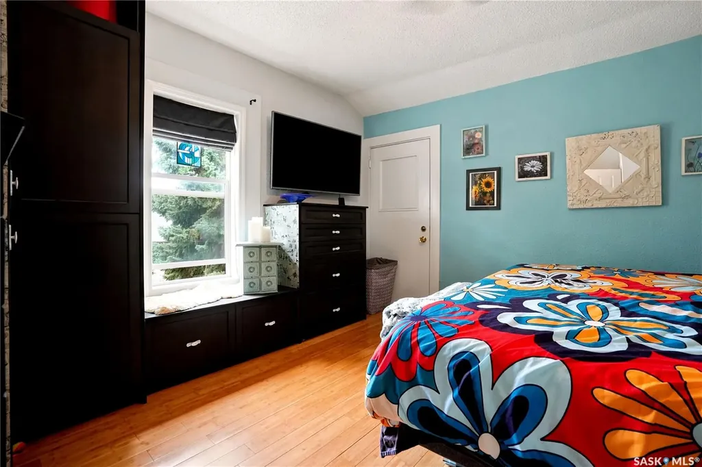 1001 4th Avenue NE Moose Jaw SK S6H 1H9