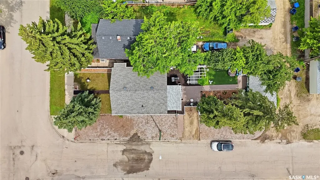 1001 4th Avenue NE Moose Jaw SK S6H 1H9