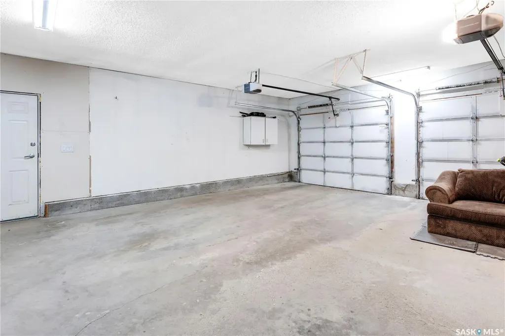 202 Brunst Crescent Saskatoon SK S7N 3S6