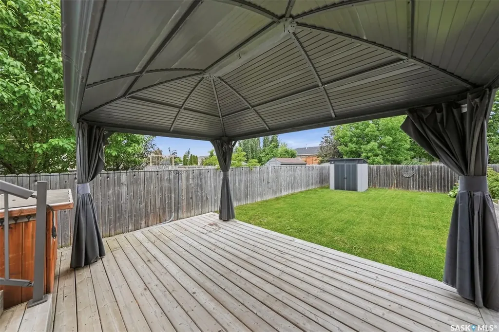 125 Meadowlark Park Warman SK S0K 0A1