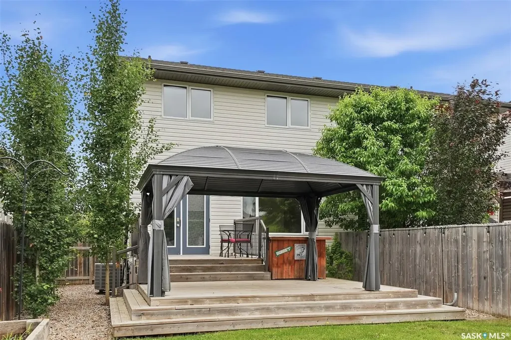 125 Meadowlark Park Warman SK S0K 0A1
