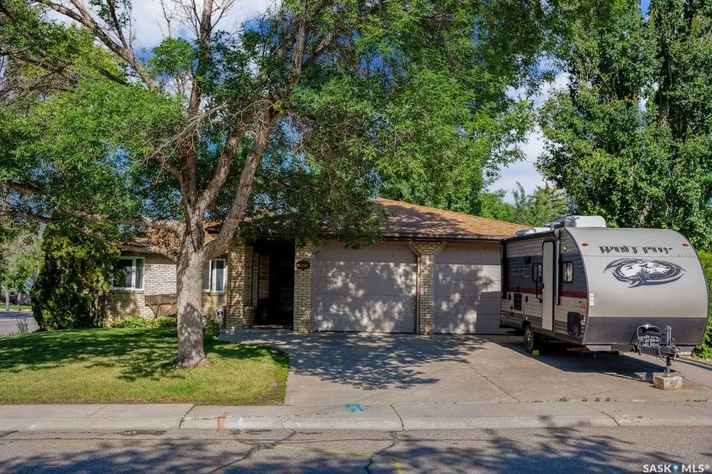 7603 Discovery Road Regina SK S4X 1C9