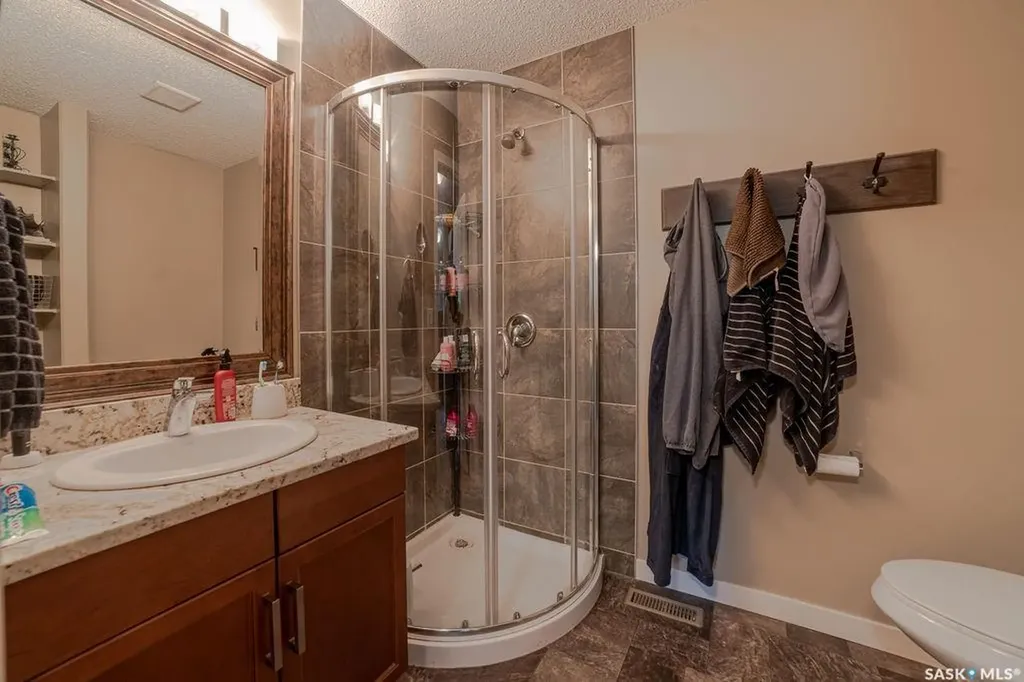 7603 Discovery Road Regina SK S4X 1C9