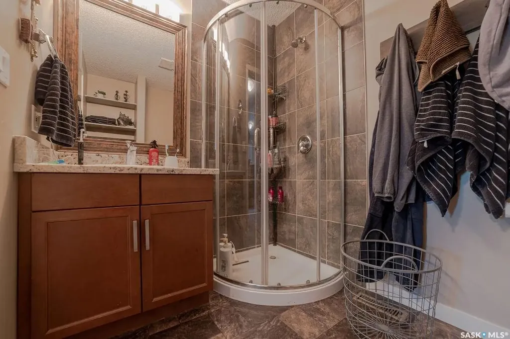 7603 Discovery Road Regina SK S4X 1C9