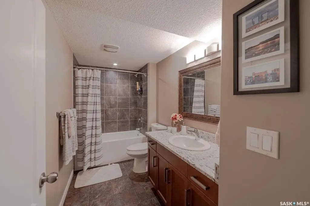 7603 Discovery Road Regina SK S4X 1C9