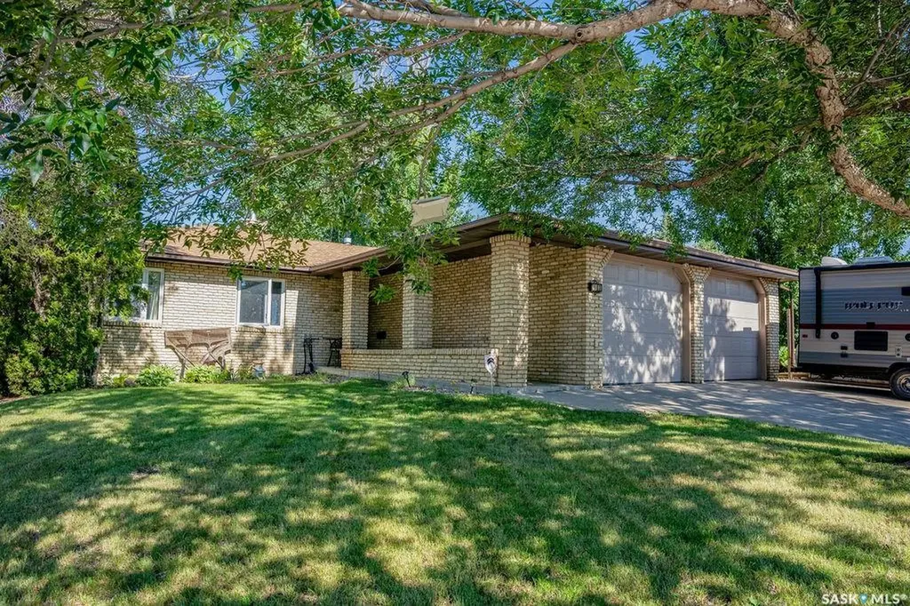 7603 Discovery Road Regina SK S4X 1C9