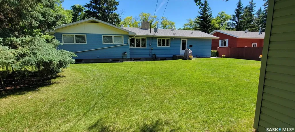 1707 98th Street Tisdale SK S0E 1T0