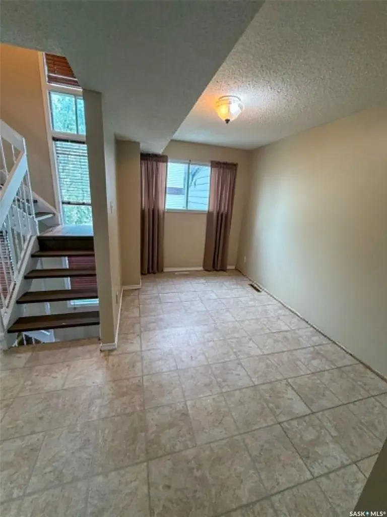 5056 10th Avenue Regina SK S4T 7P4