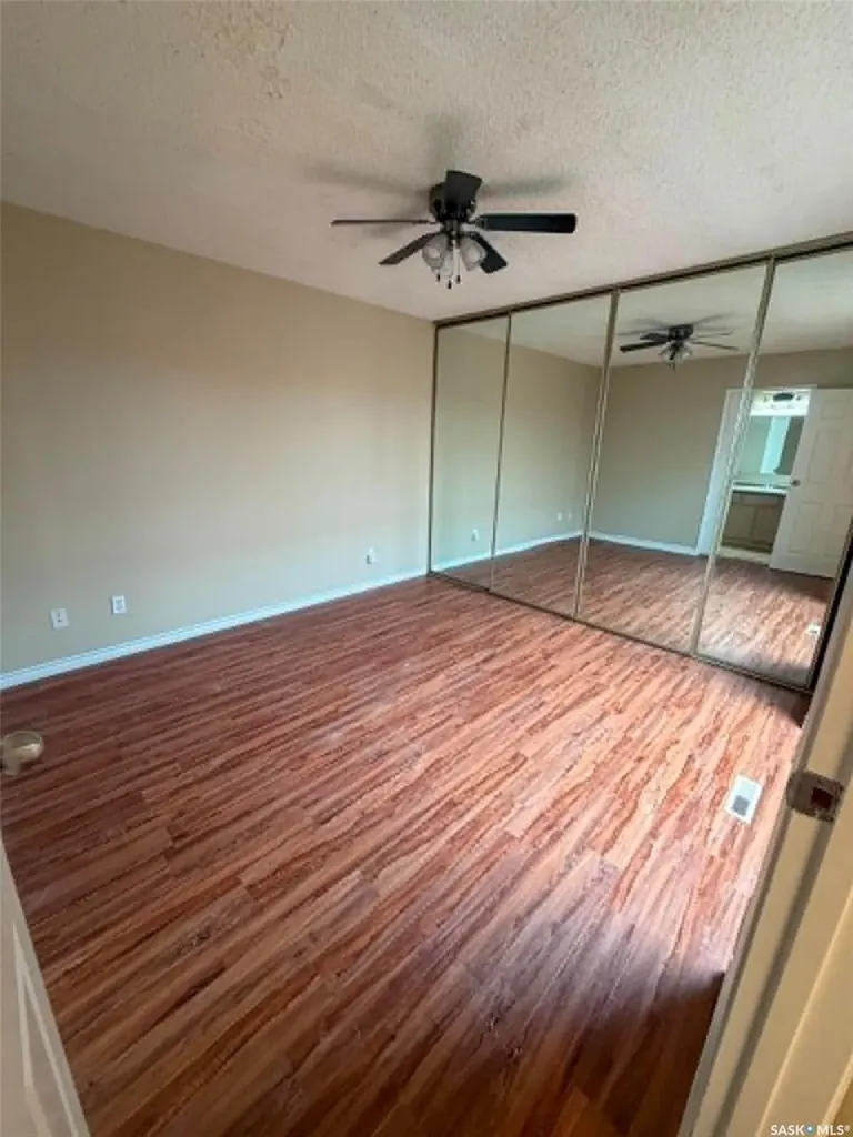 5056 10th Avenue Regina SK S4T 7P4