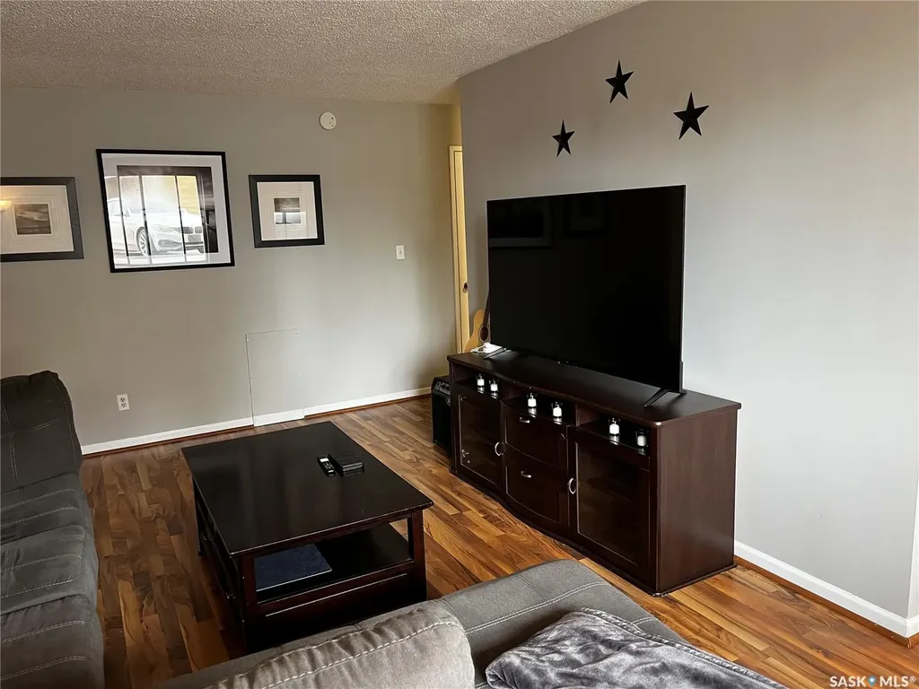 1 Columbia Drive Saskatoon SK S7K 1E3