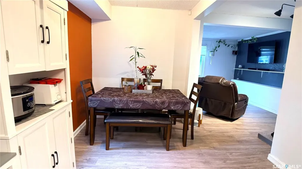 417 3rd Street Estevan SK S4A 0P1