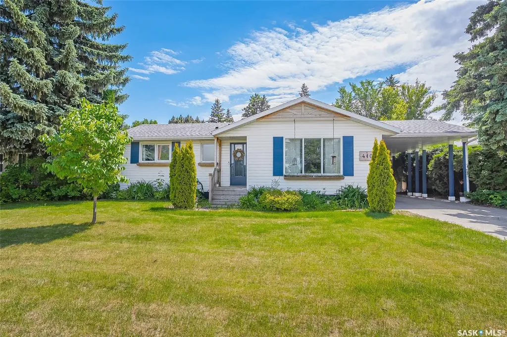 410 Ruth Street E Saskatoon SK S7J 0L4