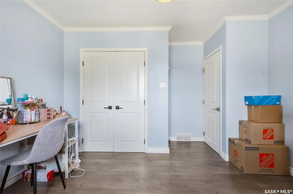 410 Ruth Street E Saskatoon SK S7J 0L4