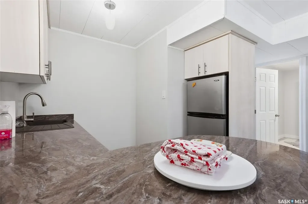 410 Ruth Street E Saskatoon SK S7J 0L4