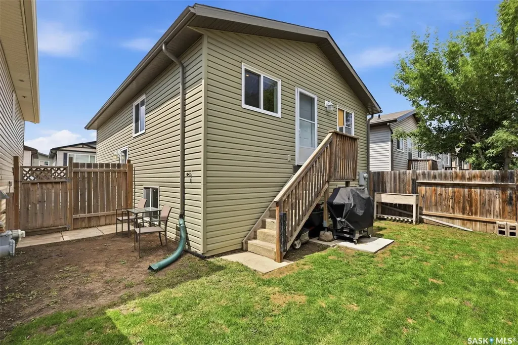 55 Borden Crescent Saskatoon SK S7L 5J9