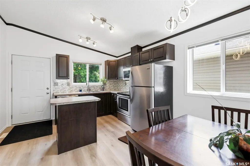 55 Borden Crescent Saskatoon SK S7L 5J9