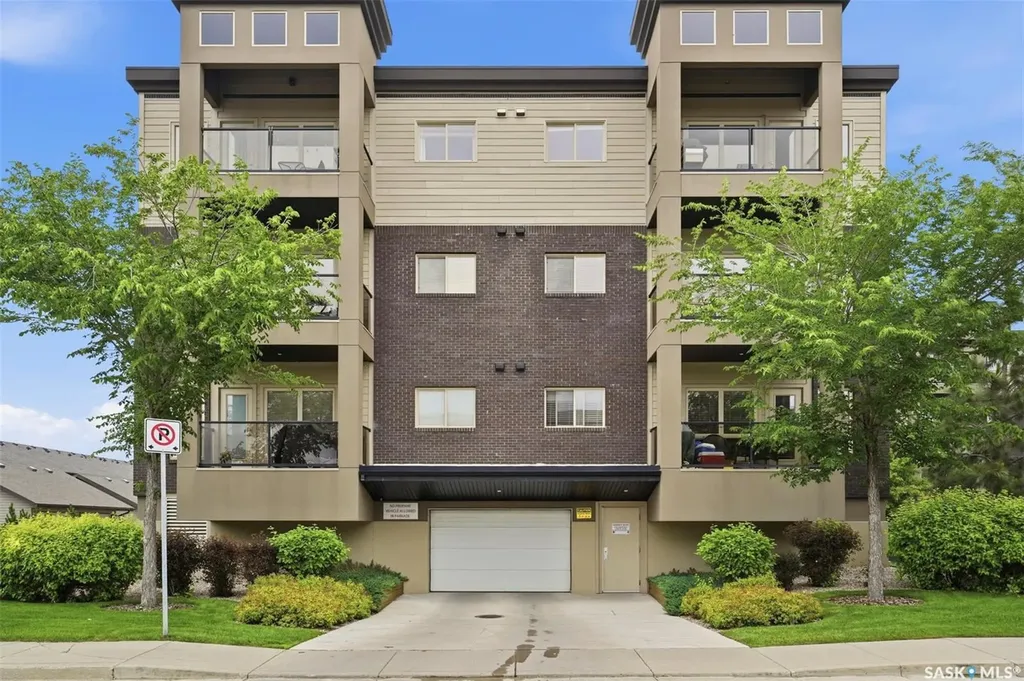 115 Willowgrove Crescent Saskatoon SK S7W 0N4