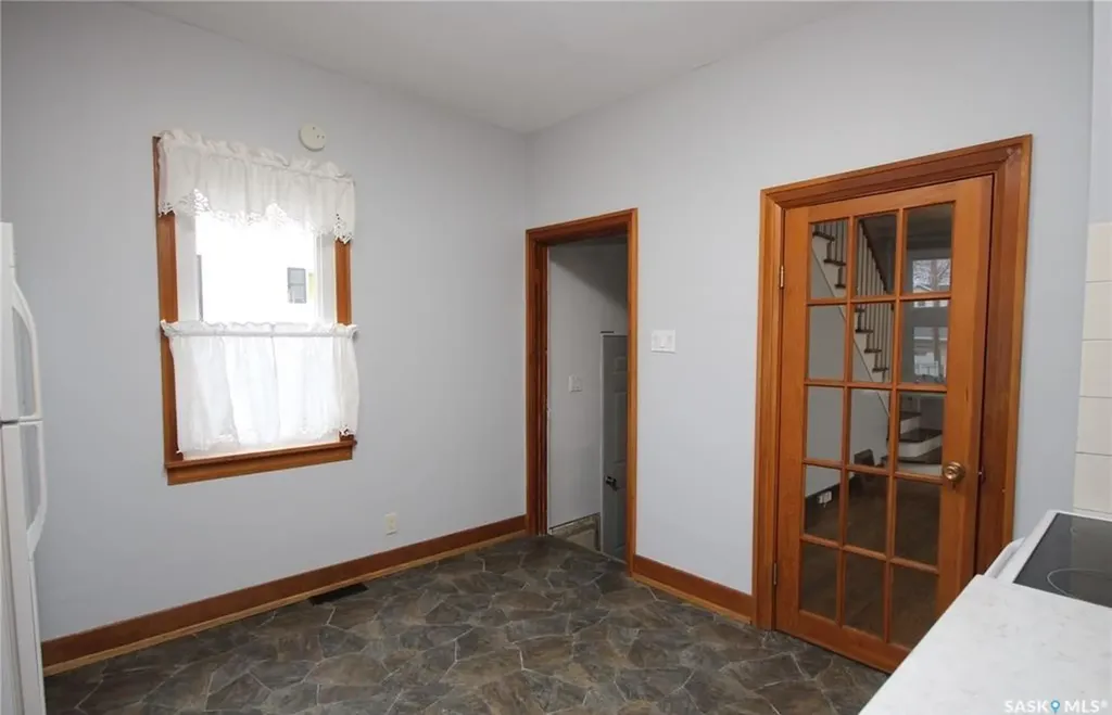 1461 98th Street North Battleford SK S9A 0M3