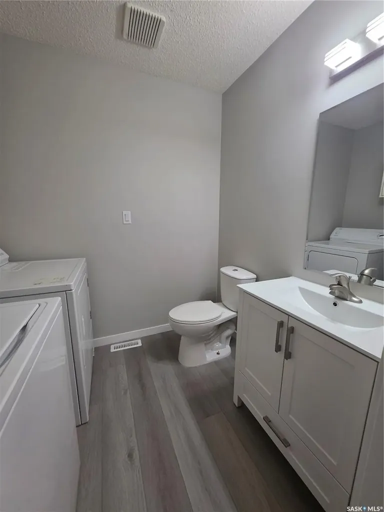 1159 Taisey Crescent Estevan SK S4A 2S8