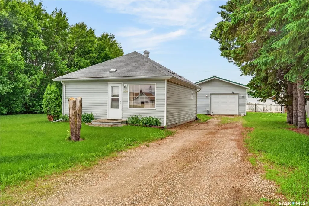229 Lendrum Street Melfort SK S0E 1A0