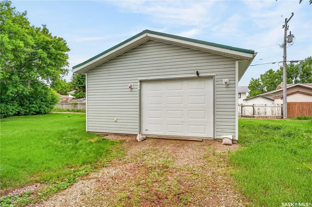 229 Lendrum Street Melfort SK S0E 1A0