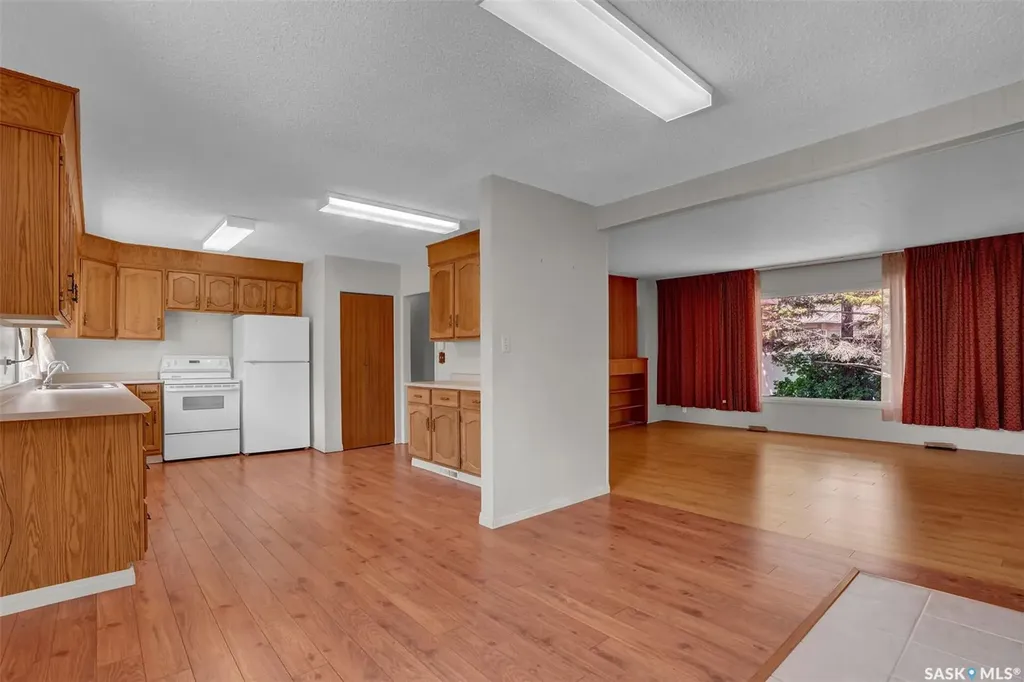 715 Connaught Street Regina SK S4T 4S5