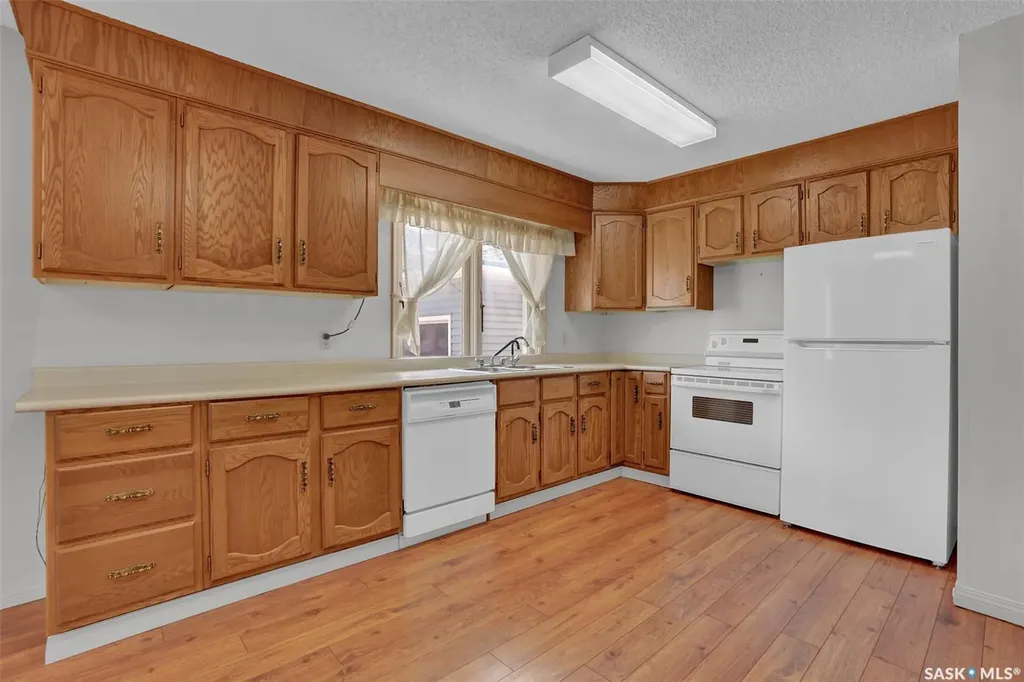 715 Connaught Street Regina SK S4T 4S5