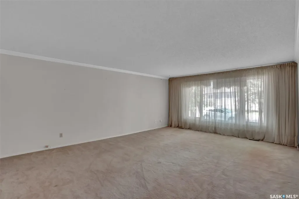715 Connaught Street Regina SK S4T 4S5