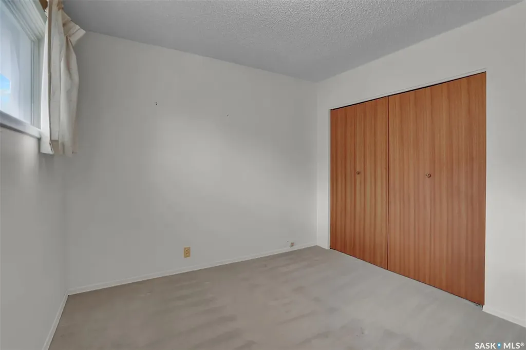 715 Connaught Street Regina SK S4T 4S5