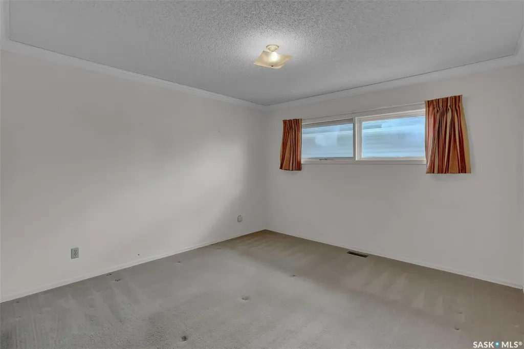 715 Connaught Street Regina SK S4T 4S5