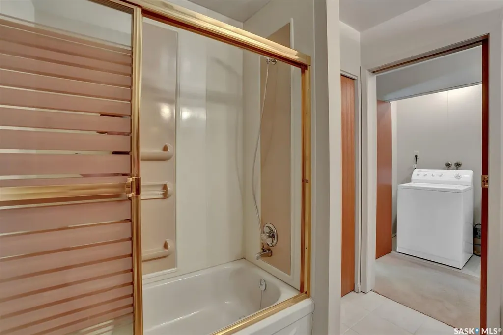 715 Connaught Street Regina SK S4T 4S5