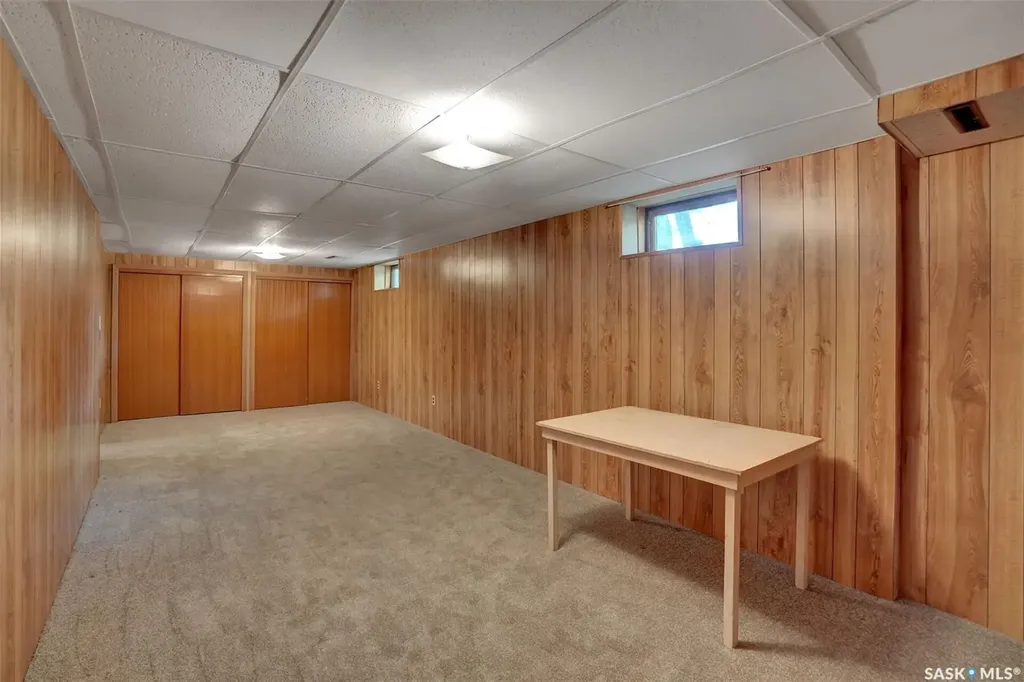 715 Connaught Street Regina SK S4T 4S5