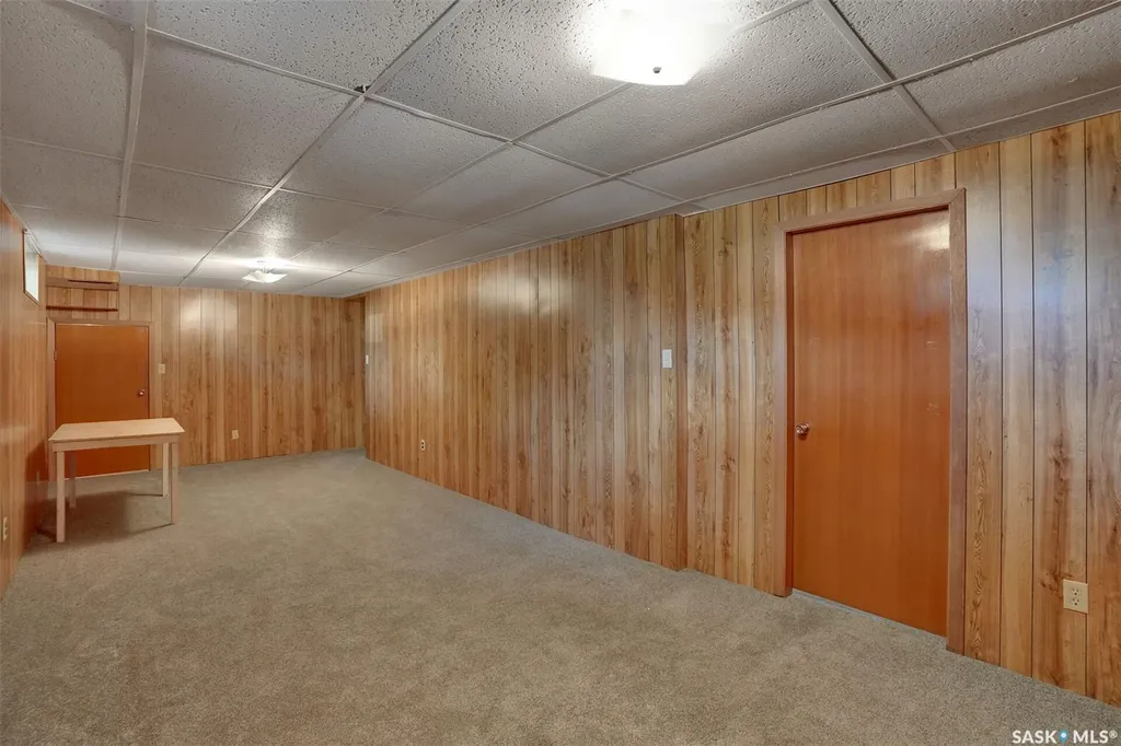 715 Connaught Street Regina SK S4T 4S5