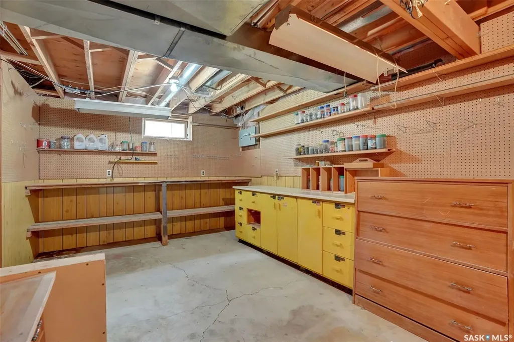 715 Connaught Street Regina SK S4T 4S5