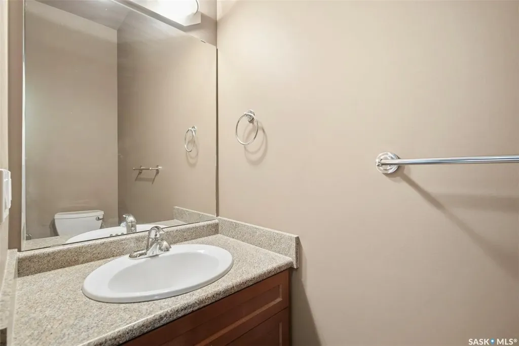 110 Robertson Cove Saskatoon SK S7T 0E3