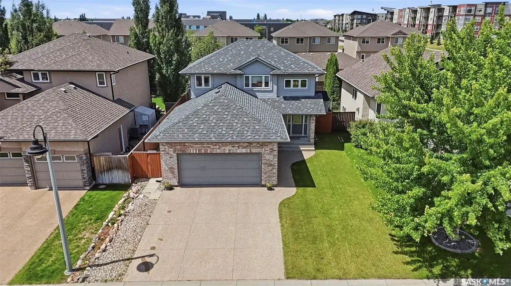 110 Robertson Cove Saskatoon SK S7T 0E3