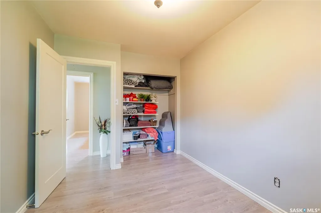 1014 Hopkins Crescent Moose Jaw SK S6H 3E7