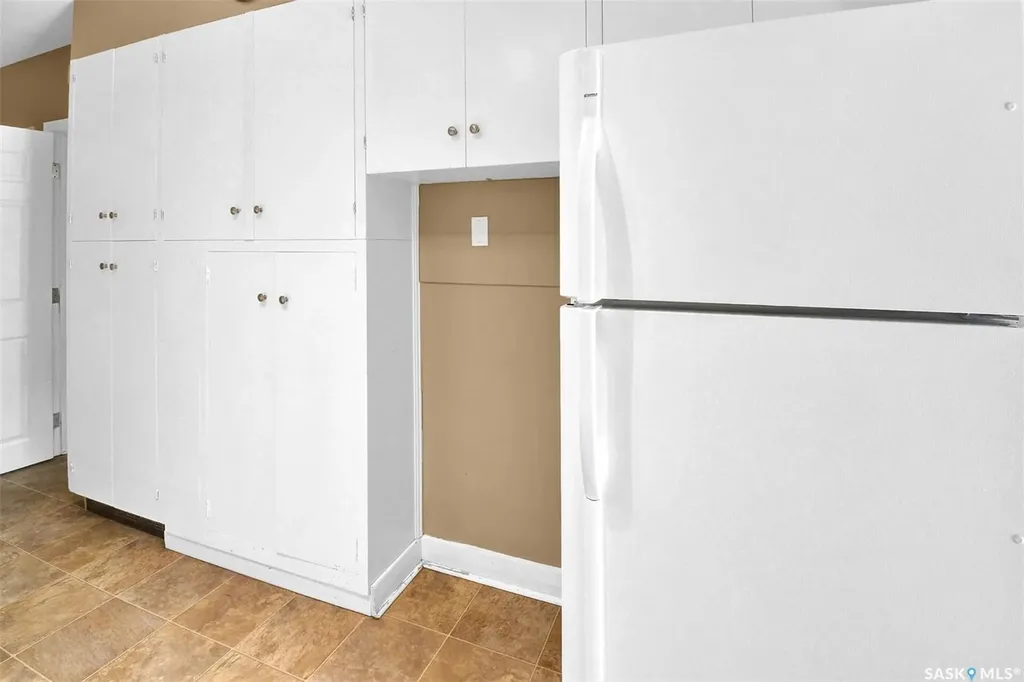 420 Cumberland Avenue S Saskatoon SK S7N 1L5